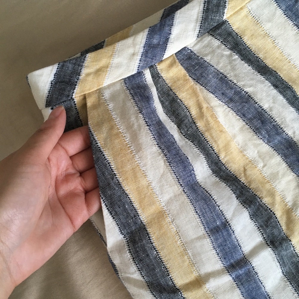 Striped Skirt With Buttons - Picture 4 of 7